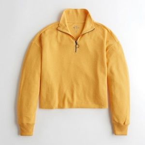 NWOT Hollister Waffle Quarter Zip Top